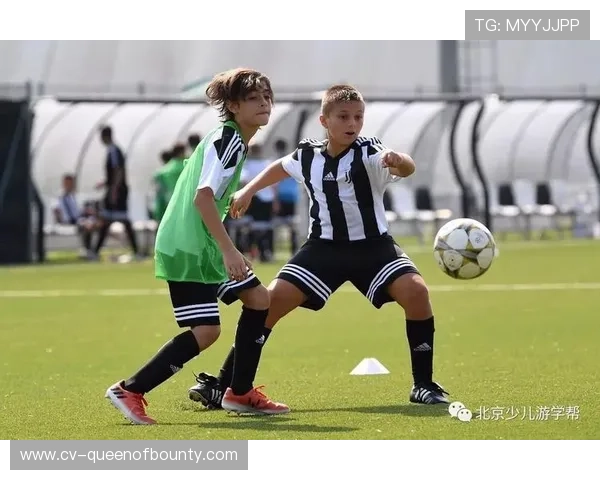 意甲俱乐部开放训练课，万名小球员参与青训营